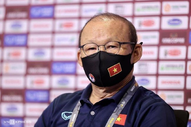 黄渤老师的表演与原著中的黄荣发有几分相似？